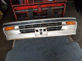 Бампер Toyota Hiace Владивосток