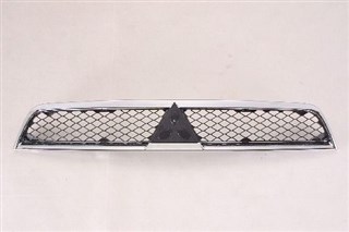 Решетка радиатора Mitsubishi Lancer X Казань
