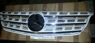 Решетка радиатора Mercedes-Benz G-Class Хабаровск