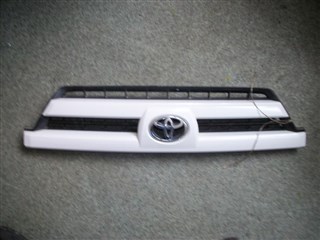 Решетка радиатора Toyota Hilux Surf Уссурийск