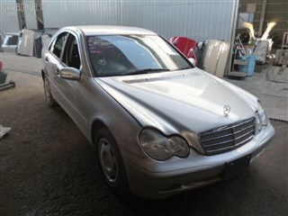 Подкрылок Mercedes-Benz C-Class Владивосток