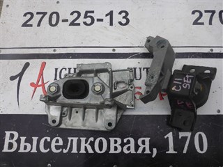 Подушка двигателя Nissan Tiida Владивосток