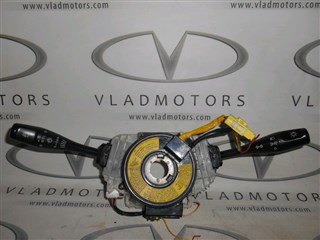 Переключатель поворотов Toyota Raum Владивосток