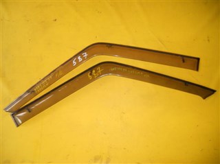 Ветровик Nissan Vanette Уссурийск