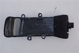 Повторитель поворота в зеркало Toyota Porte Владивосток