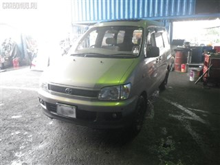 Крыло Toyota Townace Noah Владивосток