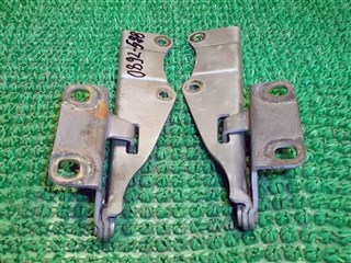 Петля капота Nissan Expert Новосибирск