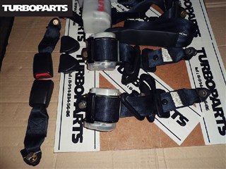 Ремень безопасности Mitsubishi FTO Находка
