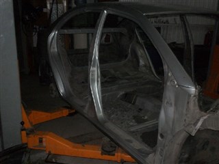 Порог Toyota Corona Premio Новосибирск