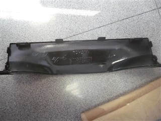 Заглушка бампера Lexus GX470 Находка