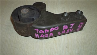 Подушка двигателя Mitsubishi Toppo Владивосток