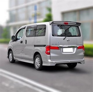 Спойлер Nissan NV200 Уссурийск