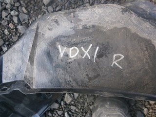 Подкрылок Toyota Voxy Владивосток
