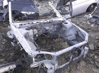 Рамка радиатора Subaru Lancaster Владивосток
