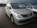 Капот для Nissan Tiida Latio