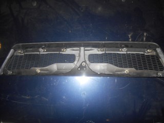 Решетка радиатора Mitsubishi Lancer Cedia Владивосток