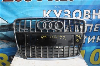 Решетка радиатора Audi Q7 Бердск