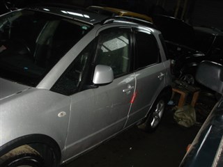 Дверь Suzuki SX4 Владивосток
