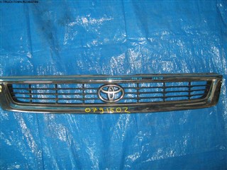 Решетка радиатора Toyota Granvia Уссурийск