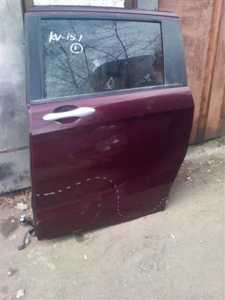 Дверь Honda Freed Владивосток