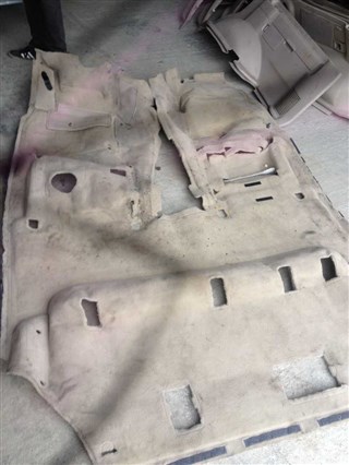 Обшивка пола Lexus LX470 Владивосток