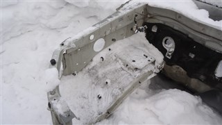 Лонжерон Toyota Hilux Pickup Томск