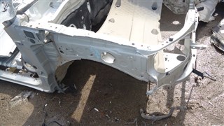 Лонжерон Toyota Hilux Pickup Томск