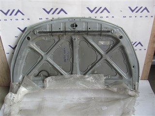 Капот Toyota Will Cypha Владивосток