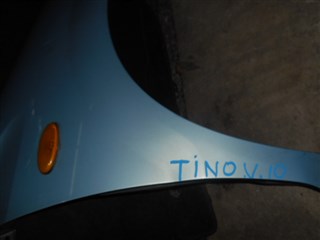 Крыло Nissan Tino Владивосток