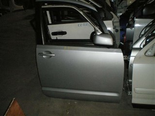 Дверь Toyota Porte Владивосток