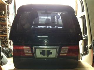 Дверь задняя Toyota Grand Hiace Владивосток