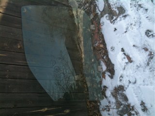 Стекло двери Isuzu Fargo Filly Владивосток