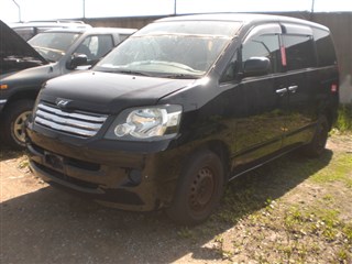 Защита двигателя Toyota Liteace Noah Находка