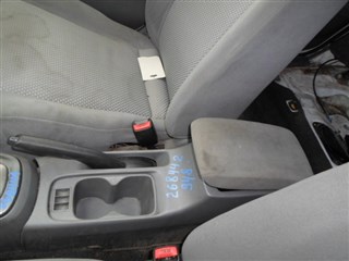 Бардачок между сиденьями Mitsubishi Lancer Иркутск