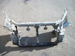 Рамка радиатора Toyota Estima Уссурийск
