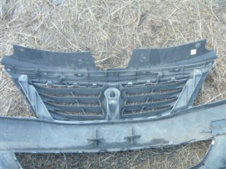 Решетка радиатора Renault Logan Иркутск
