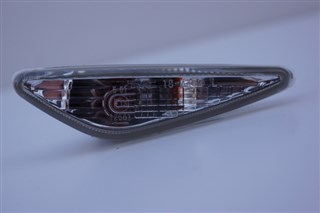 Повторитель в крыло Mazda 6 Владивосток