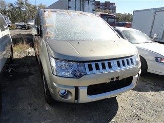 Стекло салона Mitsubishi Delica D5 Владивосток