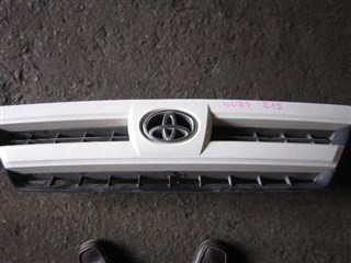 Решетка радиатора Toyota Surf Владивосток
