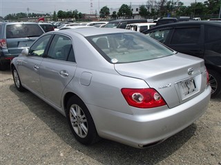 Крыло Toyota Mark X Владивосток