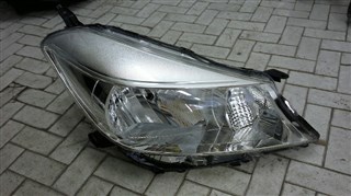 Фара Toyota Vitz Владивосток