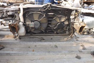 Рамка радиатора Mitsubishi Grandis Владивосток