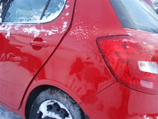 Стекло двери Skoda Fabia Томск