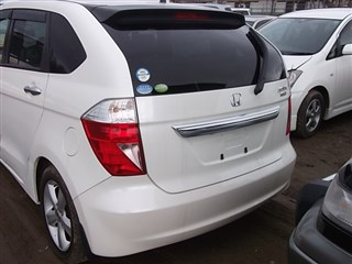 Стекло собачника Honda Edix Владивосток