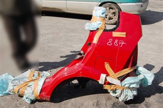 Крыло Daihatsu Yrv Новосибирск