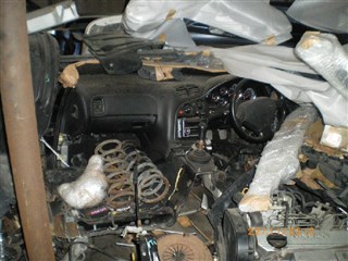 Половина кузова Mazda RX-7 Владивосток