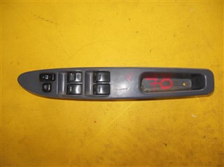 Блок упр. стеклоподьемниками Toyota Ipsum Уссурийск