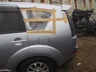 Крыло Mitsubishi Outlander Уссурийск