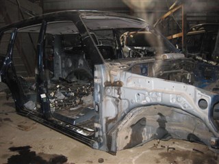 Лонжерон Mitsubishi Pajero Владивосток