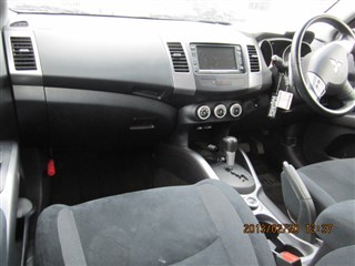 Накладка на стойку кузова Mitsubishi Outlander XL Новосибирск